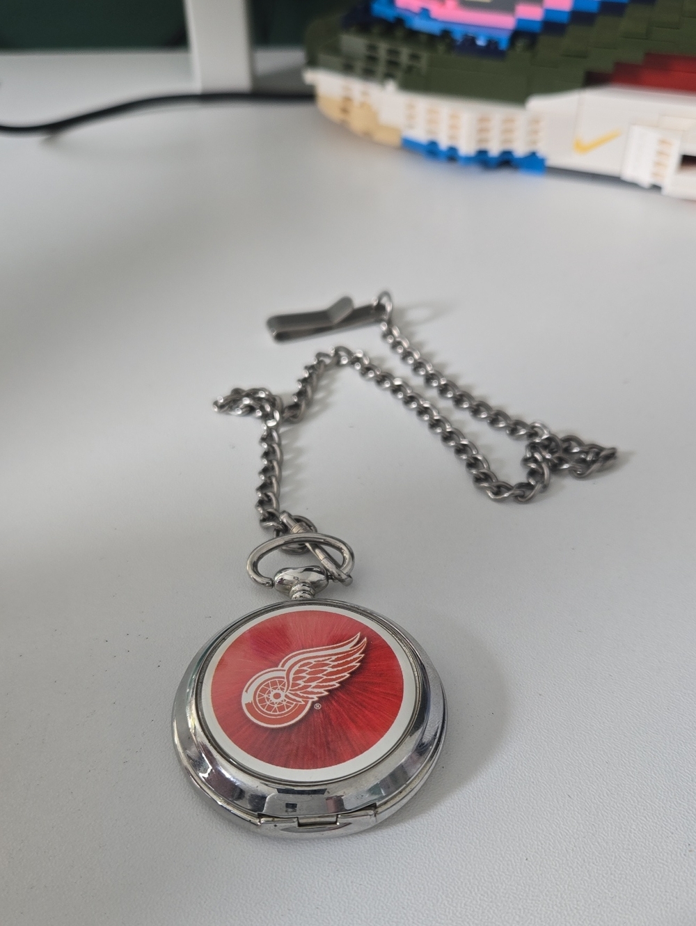 12. Vintage Red Winds pendant